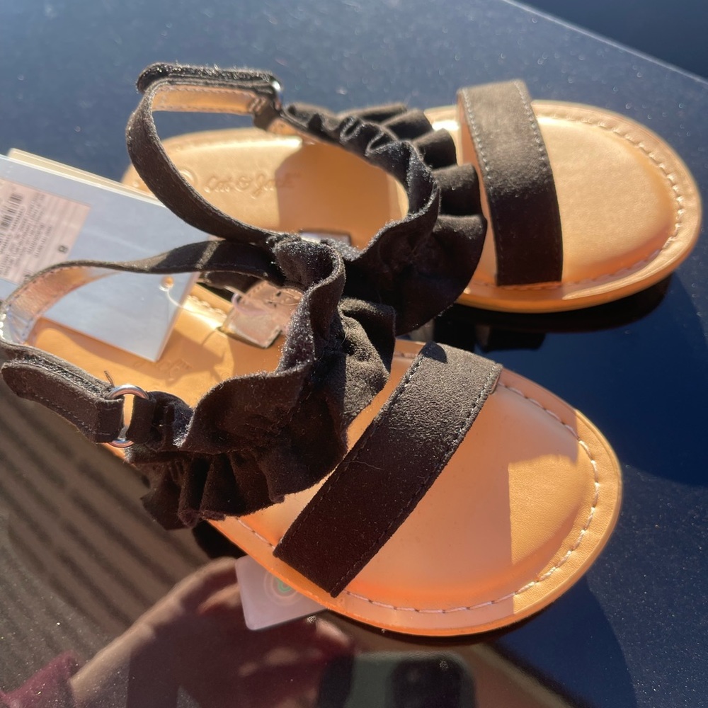 Cat & Jack size 8 Sandals